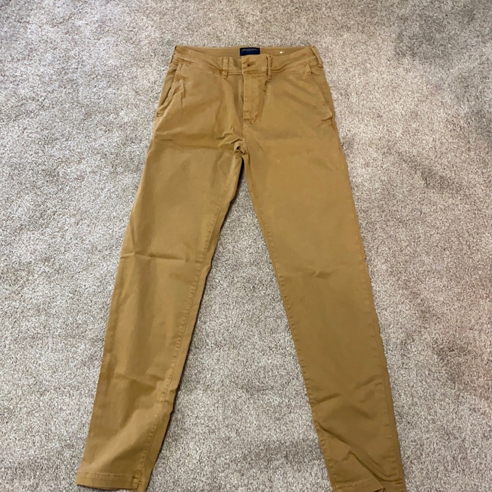 Men’s American Eagle Khaki Pants